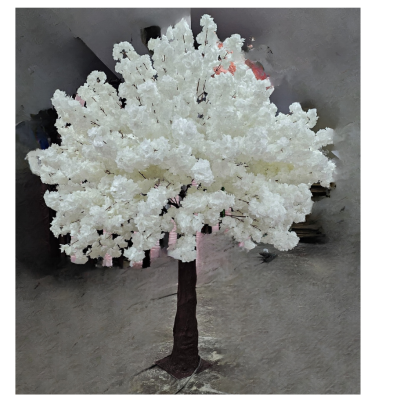 White Straight Trees